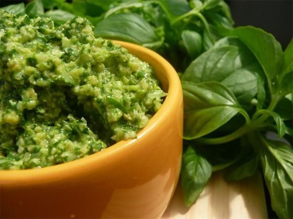 Basil Pesto Dip